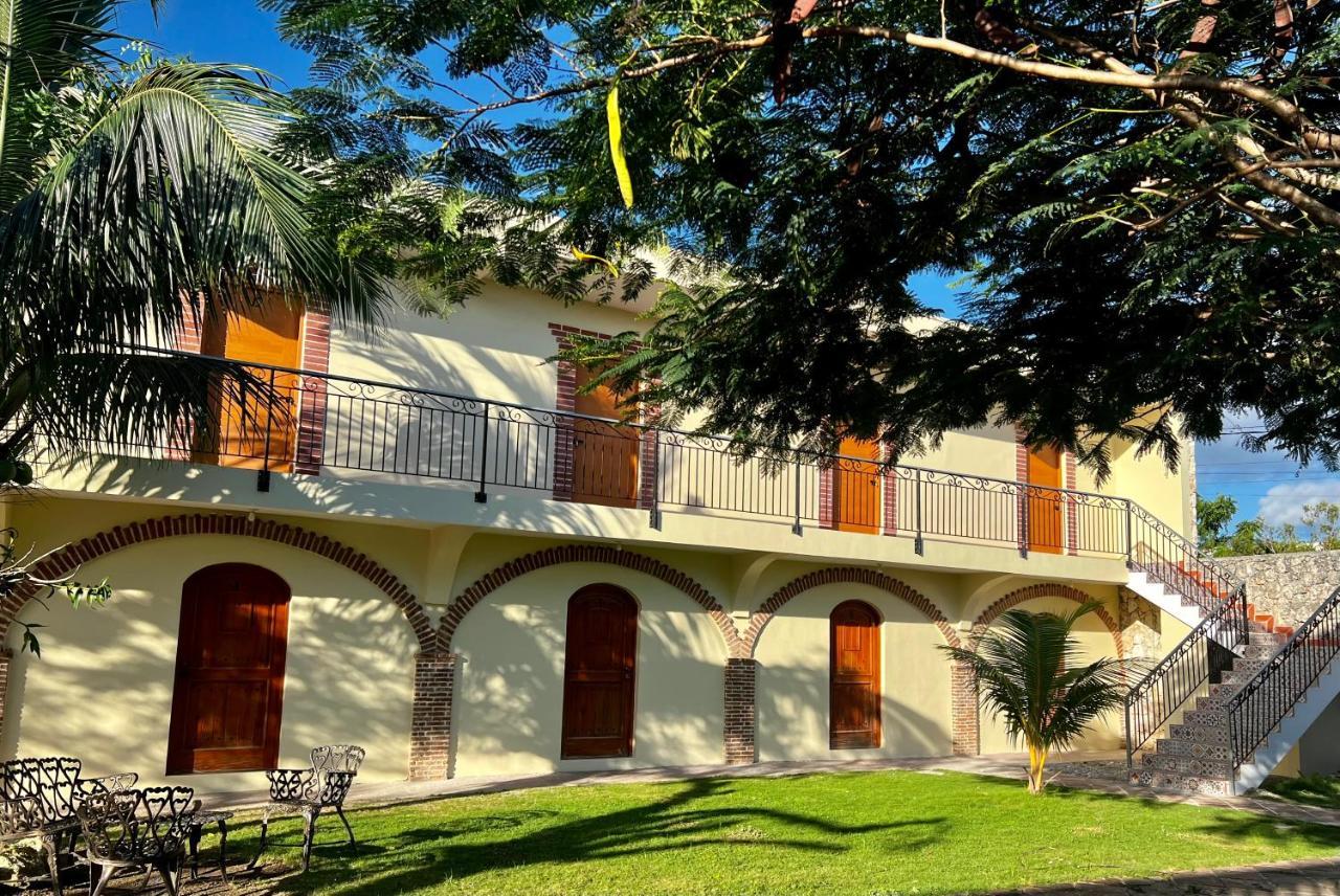 Hotel Yamili Пунта Кана Екстериор снимка